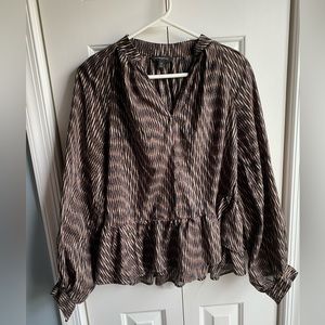 Banana Republic Women's Long Sleeve Pullover Tiered Ruffle Top Size XS